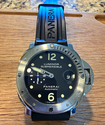 Panerai luminor submersible - panerai,