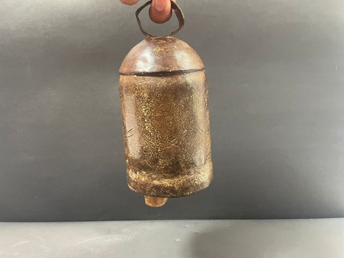 Vecchia campana cammello mucca