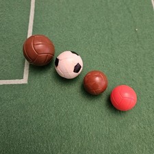 Subbuteo 4 Palloni, 1 Grande 1
