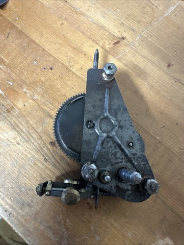 Antico motore grammofono - (or2),