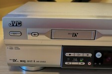 VIDEOREGISTRATORE vhs mini dv Jvc HR-DVS3 NON FUNZIONANTE, per pezzi di ricambio