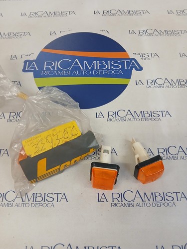 Coppia fanalini frecce - fanalini,
