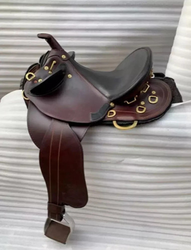 Sella mezza razza australiana