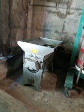 Deraspatrice di acciaio e Torchio elettrico oleodinamico