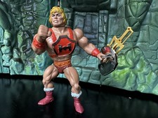 Thunder Punch Heman completo