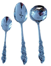 Oneida Barcelona Set Hostess