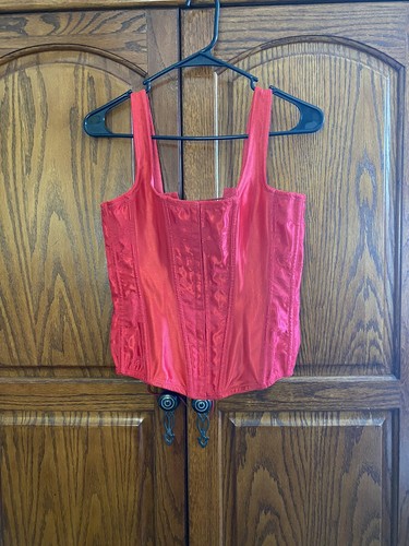 Top corsetto rosso stringato
