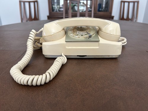 Bellissimo telefono vintage