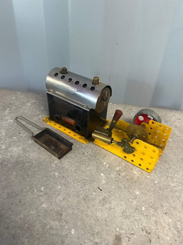 Modellino giocattolo motore