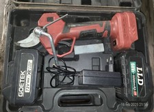 Forbice da Potatura a Batteria - Rossa/Nera