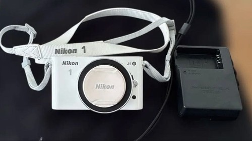 Nikon bianco mirrorless - nikon, j1