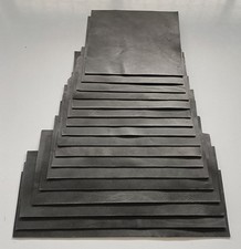 LOTTO DI 17 RETTANGOLI VACCHETTA CONCIA VEGETALE VERA PELLE CUOIO LARP GRV 