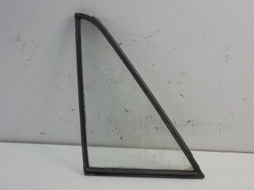 Finestrino triangolare