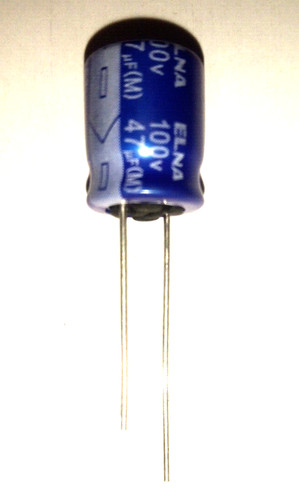 47uf 100v elna condensatore - 47uf,