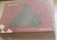 Modellino Stoner moto Ducati