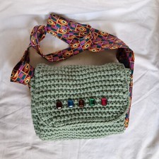 Borsa crochet a spalla crossbody verde acqua in lana e seta