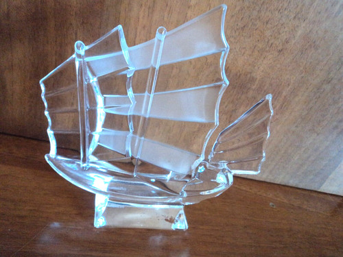 Scultura una barca a - di,