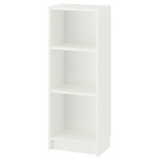 Libreria piccola in legno IKEA