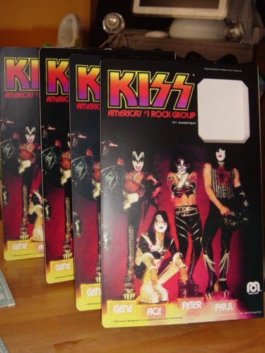 Kiss mego solo scatola - kiss,
