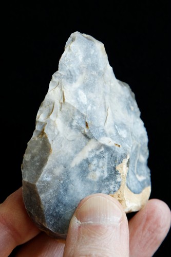 Small mousterian hand - small, axe