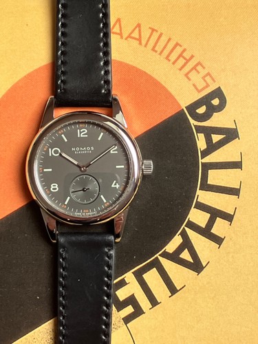 Nomos club dunkel 702 - club,