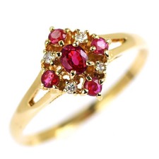 Anello con diamanti rubino