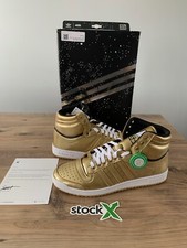 Adidas top ten Hi Star Wars