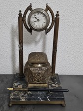 Antico orologio da tavolo