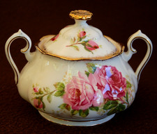ROYAL ALBERT AMERICAN BEAUTY RARA ZUCCHERIERA CON COPERCHIO SUGAR LIDDED BOWL