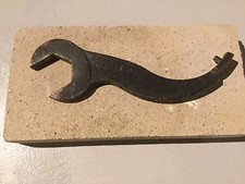 Vecchia Chiave Inglese