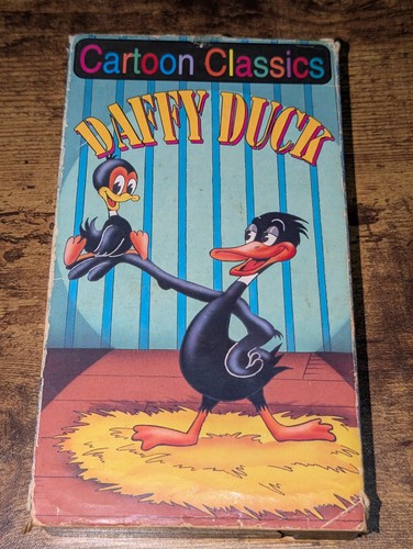 Cartoon classics daffy duck - cartoon,