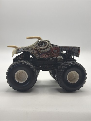 Jurassic attack monster - monster, truck