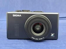 Fotocamera digitale compatta