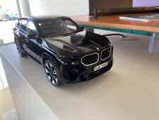 BMW XM Miniatura 1:18 Nero Zaffiro Metallizzato 80435B308C3