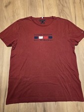 T-shirt rosso bordeaux uomo