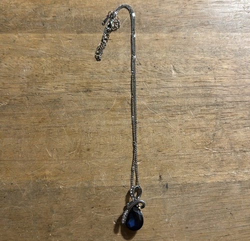 Collana con strass goccia - con, a
