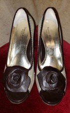 NUOVE DÉCOLLETÉ ITALIANE TARYN ROSE $595 ORO METALLIZZATO SHIMMER BRN ROSE TRIM 41 9,5 10