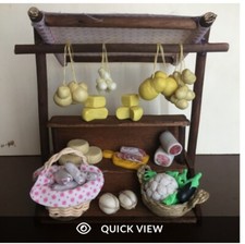 Presepe: banco formaggi