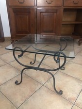 tavolino in ferro battuto e cristallo