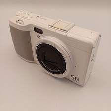 RICOH GR DIGITAL IV BIANCO