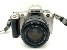 Nikon F55 + Sigma 70-210 mm