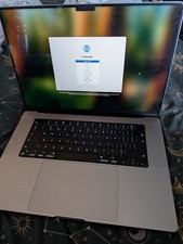 Apple MacBook Pro 16" (SSD 1