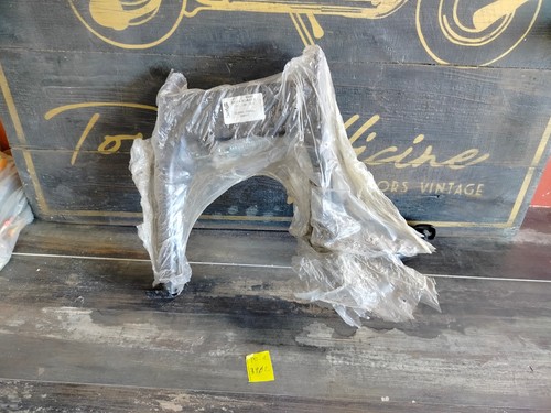 R3962 cavalletto centrale - -,