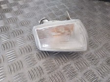 Clignotant avant gauche -