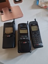  NOKIA 3110   +2 Motorola 