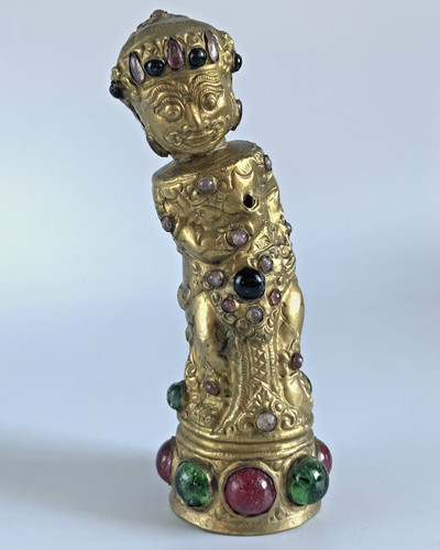 Antico cabochon divinità