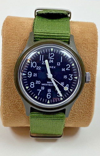 Orologio meccanico militare