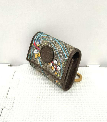 Custodia airpods disney - disney, x