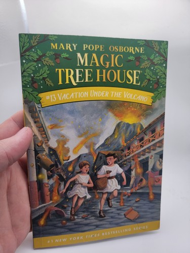 Magic tree house paperback - tree,