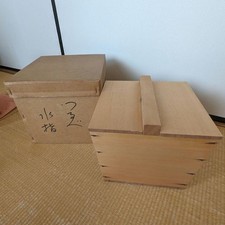 Borraccia in legno Urasenke per cerimonia del tè, usata, 21,8 cm x 21,4 cm